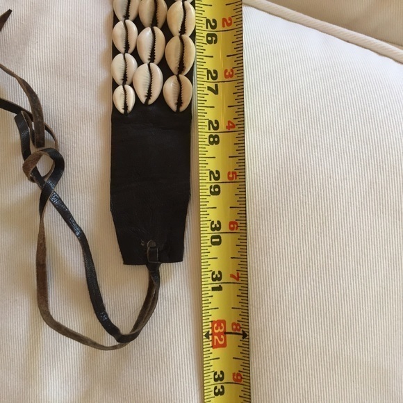 VINTAGE AFRICA Cowrie Shell Leather Belt 3 Strand - Picture 12 of 12